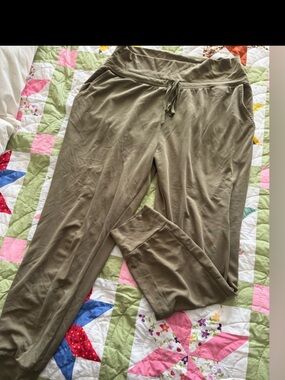 Fabletics Classic Jogger Olive Green Knit Pants